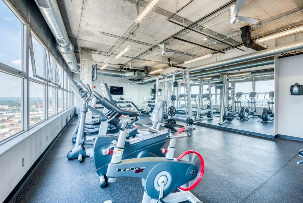 Cozysuites 800 Tower 2Br With Gym! 26 Louisville Kültér fotó