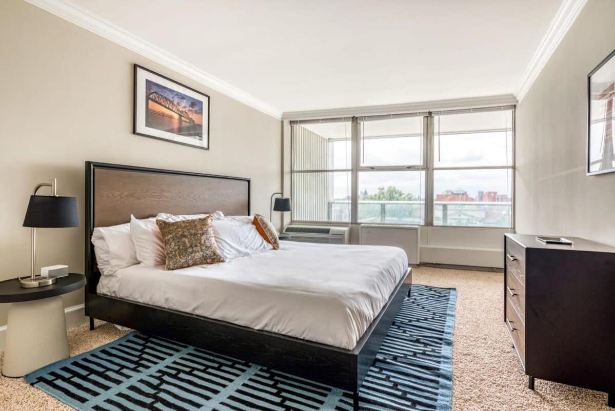 Cozysuites 800 Tower 2Br With Gym! 26 Louisville Kültér fotó
