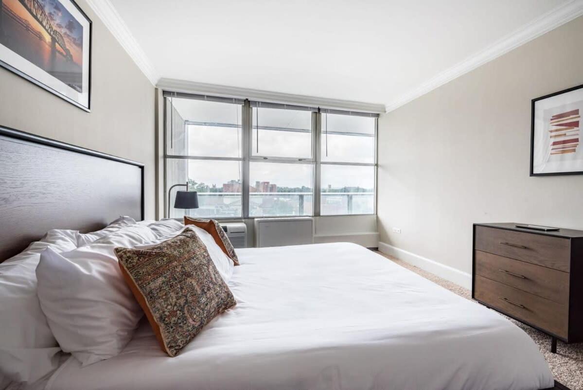 Cozysuites 800 Tower 2Br With Gym! 26 Louisville Kültér fotó